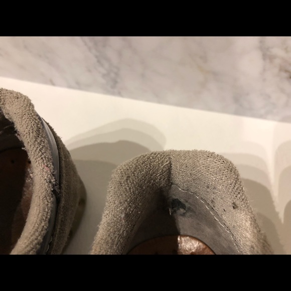 Girls GEOX Metallic Light Up Sneakers - Picture 7 of 8